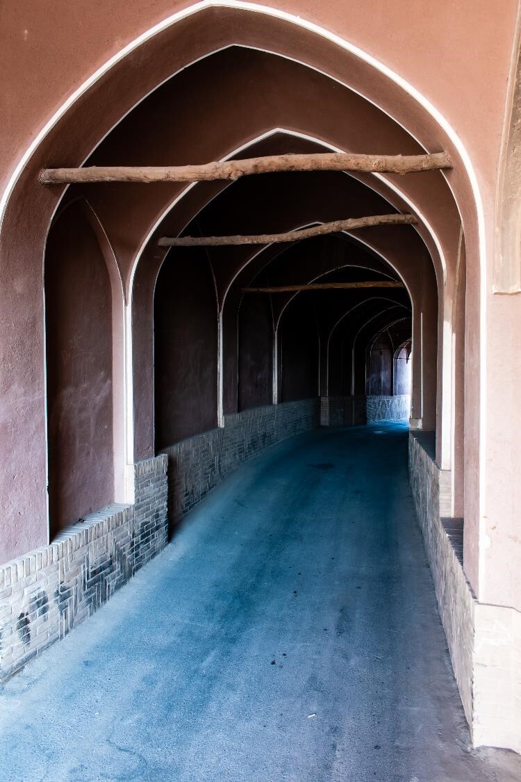 Sunlight illuminates a beautiful arched ceiling in Kashan