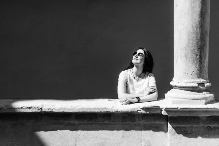 24 Easy and Quick Tips for Stunning Travel Portraits
